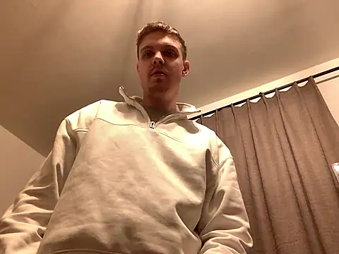 neilho1 online show from March 7, 2025, 10:32 pm