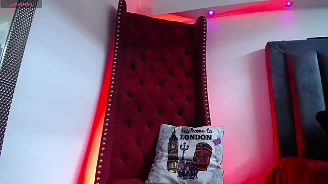 Snapshot of BiancaAntonelli chatting on November 14, 2025, 1:26 pm BiancaAntonelli online show from November 14, 2025, 1:26 pm