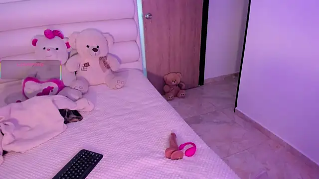 Snapshot of gaby_desire777 chatting on September 29, 2025, 5:25 am gaby desire777 online show from September 29, 2025, 5:25 am