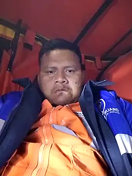 Snapshot of zeta29 chatting on November 11, 2025, 5:24 am zeta29 online show from November 11, 2025, 5:24 am