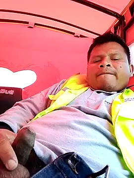 Snapshot of zeta29 chatting on October 26, 2025, 6:41 pm zeta29 online show from October 26, 2025, 6:41 pm