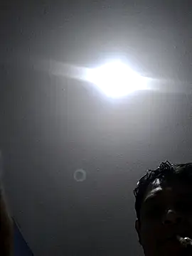Snapshot of Duraparati20cm chatting on July 11, 2026, 4:35 am Duraparati20cm online show from July 11, 2026, 4:35 am
