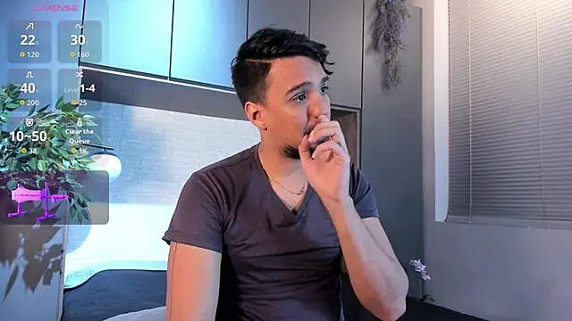 Edward max online show from November 23, 2025, 3:27 am