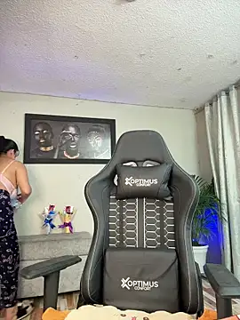 kim zaratte online show from March 7, 2026, 2:40 am