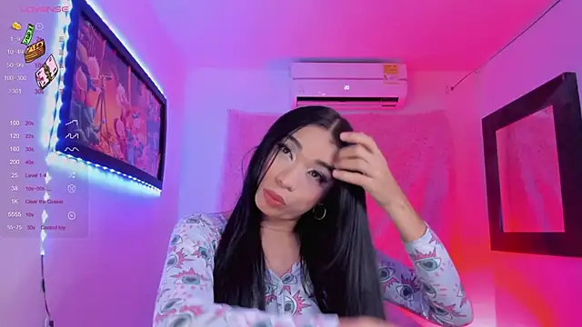 Snapshot of AndreaSweet_ chatting on September 19, 2025, 11:20 pm AndreaSweet  online show from September 19, 2025, 11:20 pm