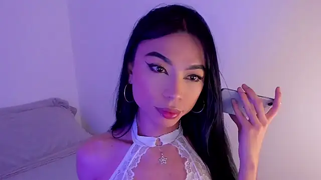 Snapshot of AndreaSweet_ chatting on February 4, 2026, 7:47 am AndreaSweet online show from February 4, 2026, 7:47 am