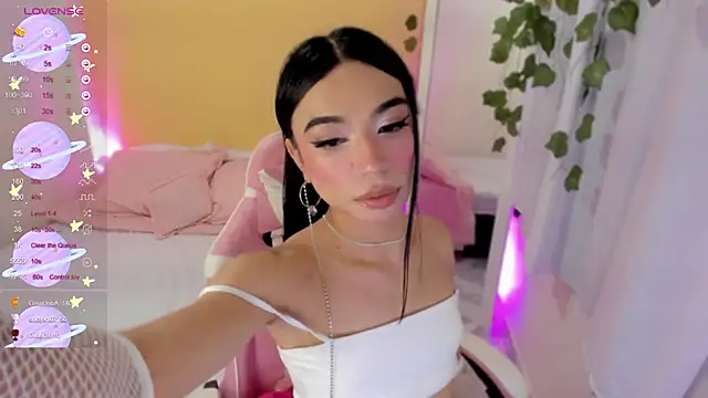 Snapshot of AndreaSweet_ chatting on January 21, 2025, 5:41 pm AndreaSweet  online show from January 21, 2025, 5:41 pm