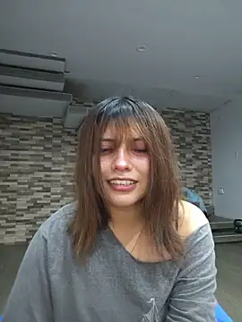 Snapshot of Elsa_sweet chatting on June 19, 2026, 11:31 pm Elsa sweet online show from June 19, 2026, 11:31 pm