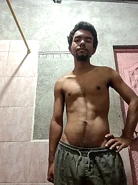 Reynold2608 online show from February 1, 2026, 4:00 am