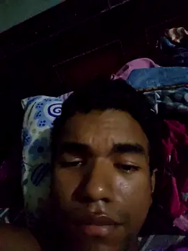 Snapshot of Reynold2608 chatting on April 24, 2026, 2:24 am Reynold2608 online show from April 24, 2026, 2:24 am