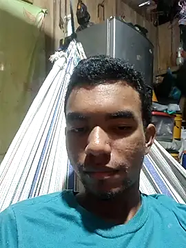 Snapshot of Reynold2608 chatting on December 4, 2025, 3:27 am Reynold2608 online show from December 4, 2025, 3:27 am