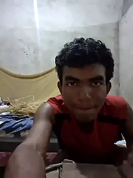 Snapshot of Reynold2608 chatting on January 20, 2025, 11:43 pm Reynold2608 online show from January 20, 2025, 11:43 pm