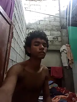 Snapshot of Reynold2608 chatting on September 10, 2025, 7:46 pm Reynold2608 online show from September 10, 2025, 7:46 pm