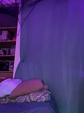 Snapshot of Nina-Chick777 chatting on October 25, 2025, 6:56 am Nina-Chick777 online show from October 25, 2025, 6:56 am