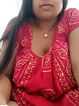 Snapshot of Priya_2222 chatting on February 14, 2025, 8:05 pm Priya 2222 online show from February 14, 2025, 8:05 pm