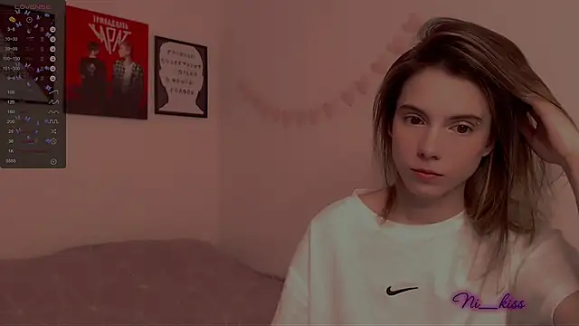 Snapshot of _ni_kiss chatting on February 20, 2025, 8:25 pm ni kiss online show from February 20, 2025, 8:25 pm