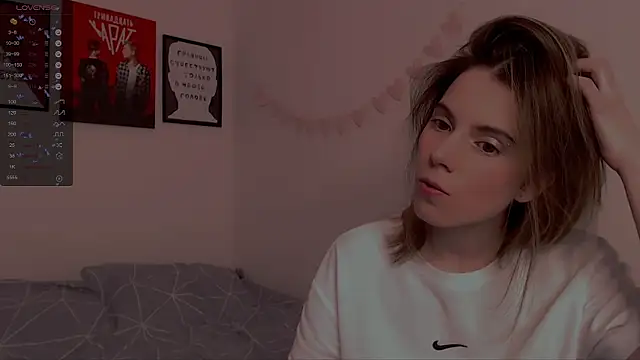 Snapshot of _ni_kiss chatting on February 6, 2025, 11:04 pm ni kiss online show from February 6, 2025, 11:04 pm