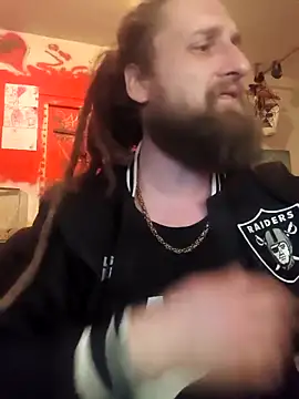 Snapshot of Ozomitro chatting on February 10, 2026, 6:51 pm Ozomitro online show from February 10, 2026, 6:51 pm