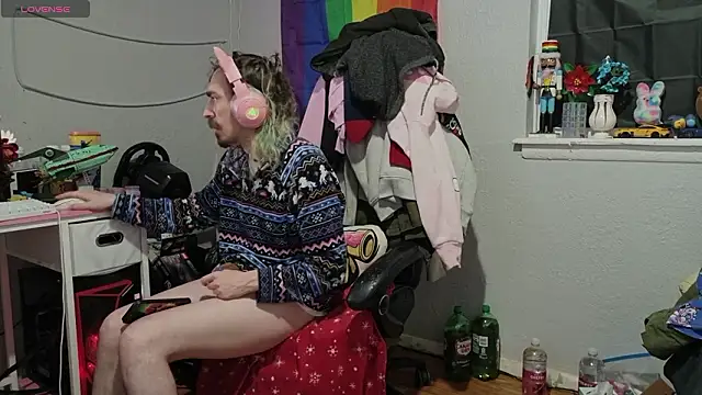 tallnerdyguy online show from February 3, 2026, 2:53 am