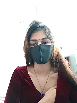 Snapshot of Tisha-01 chatting on November 6, 2025, 1:42 am Tisha-01 online show from November 6, 2025, 1:42 am