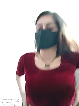 Snapshot of Tisha-01 chatting on October 29, 2025, 2:16 pm Tisha-01 online show from October 29, 2025, 2:16 pm