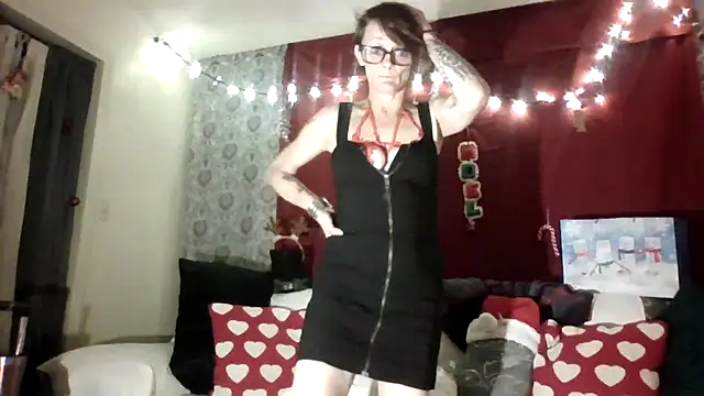 ivylee31 online show from December 19, 2025, 12:03 am