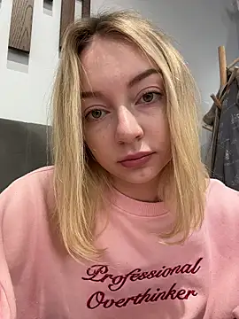 Snapshot of melissa_grr chatting on February 18, 2026, 11:17 am melissa grr online show from February 18, 2026, 11:17 am