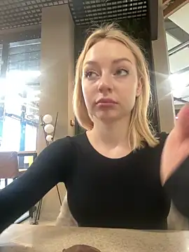 Snapshot of melissa_grr chatting on December 19, 2025, 11:01 am melissa grr online show from December 19, 2025, 11:01 am