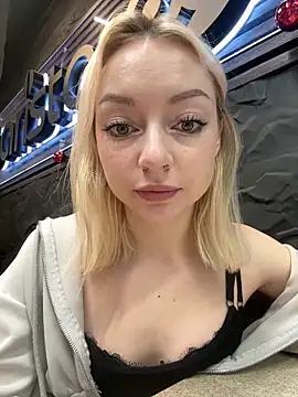 Snapshot of melissa_grr chatting on December 20, 2025, 11:13 am melissa grr online show from December 20, 2025, 11:13 am