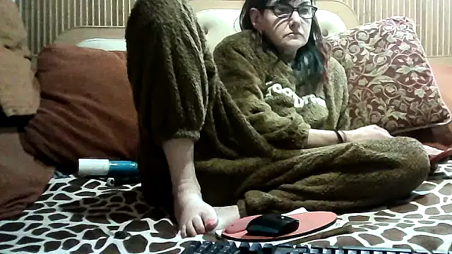 Snapshot of AlanaLaDream chatting on March 9, 2026, 2:31 pm AlanaLaDream online show from March 9, 2026, 2:31 pm