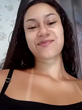 Snapshot of yummi__priv chatting on February 13, 2025, 2:34 am yummi priv online show from February 13, 2025, 2:34 am