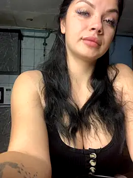 Snapshot of Sweeeeet_Candy chatting on November 2, 2025, 4:39 am Sweeeeet Candy online show from November 2, 2025, 4:39 am