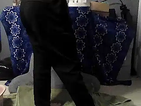 Snapshot of MsPink_Flamingtoes544 chatting on March 22, 2025, 11:53 am MsPink Flamingtoes544 online show from March 22, 2025, 11:53 am