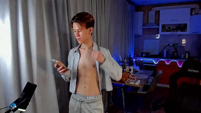 Snapshot of AndrewwCarter2 chatting on February 8, 2025, 6:11 pm AndrewwCarter2 online show from February 8, 2025, 6:11 pm