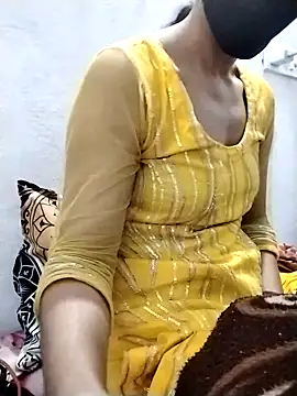 Cute-Ridhima online show from December 15, 2025, 3:56 am