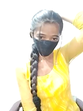 Snapshot of Cute-Ridhima chatting on May 5, 2026, 4:04 am Cute-Ridhima online show from May 5, 2026, 4:04 am