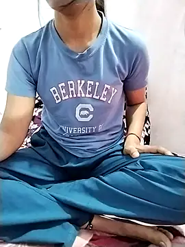 Snapshot of Cute-Ridhima chatting on February 15, 2026, 6:14 am Cute-Ridhima online show from February 15, 2026, 6:14 am