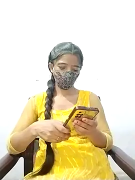 Snapshot of Cute-Ridhima chatting on May 6, 2026, 4:49 am Cute-Ridhima online show from May 6, 2026, 4:49 am