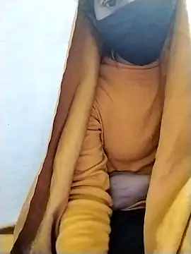 Snapshot of Cute-Ridhima chatting on December 22, 2025, 4:12 am Cute-Ridhima online show from December 22, 2025, 4:12 am