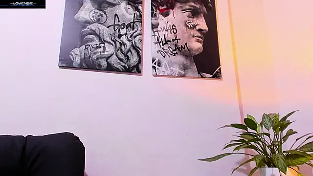 CruzVega online show from February 5, 2026, 9:10 pm