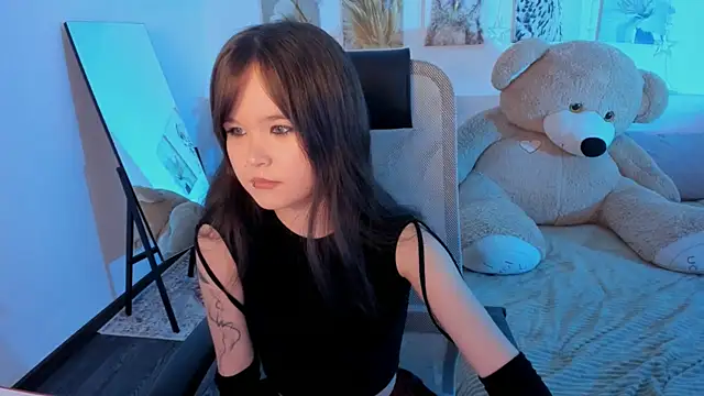 Snapshot of Elainebeness chatting on March 31, 2026, 4:20 pm Elainebeness online show from March 31, 2026, 4:20 pm