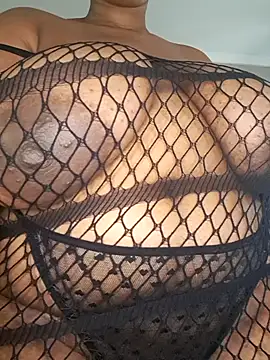 thicktash online show from October 29, 2025, 10:14 am