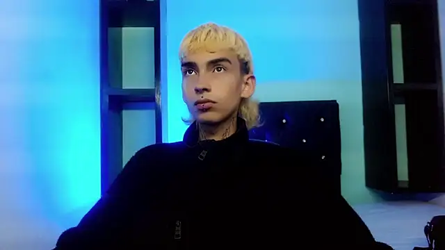 ttimy x boy online show from April 6, 2026, 7:37 pm