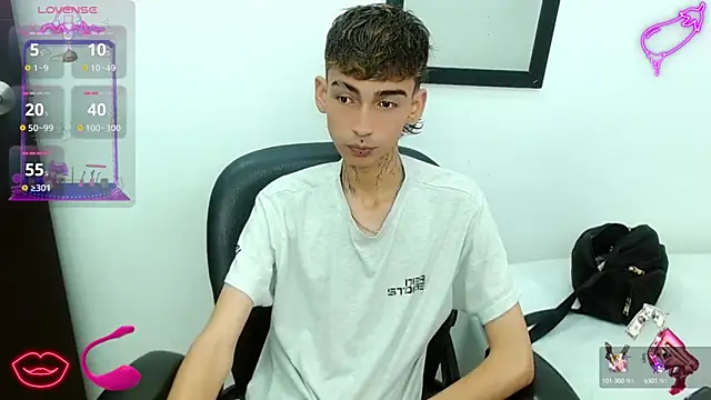 ttimy x boy online show from September 10, 2025, 6:40 pm