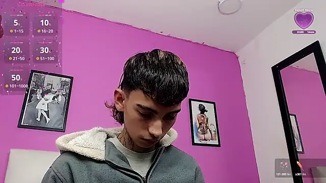 ttimy x boy online show from September 27, 2025, 9:26 am