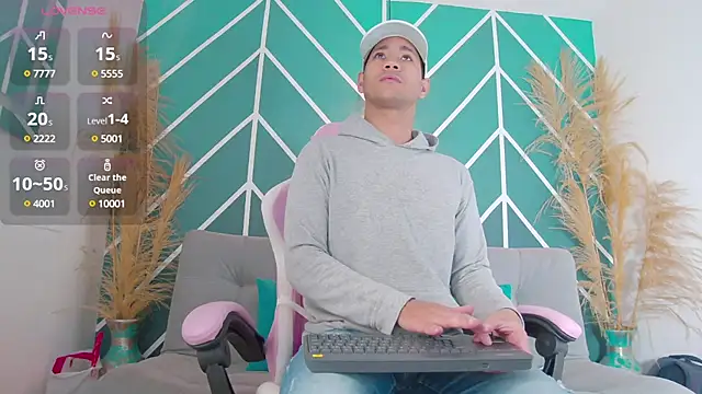 zaid lion online show from March 18, 2025, 2:17 pm