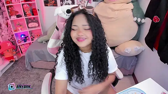 Snapshot of anyburkee chatting on November 3, 2025, 3:34 am anyburkee online show from November 3, 2025, 3:34 am