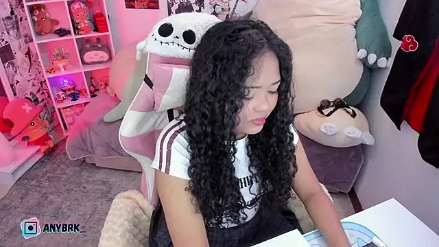 Snapshot of anyburkee chatting on November 8, 2025, 2:48 am anyburkee online show from November 8, 2025, 2:48 am