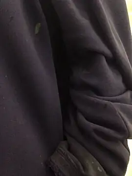 Miss oliviaa online show from March 22, 2025, 3:31 pm