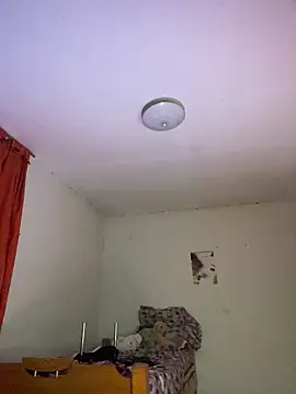 Miss oliviaa online show from February 19, 2026, 11:01 pm